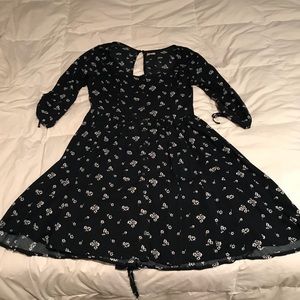 Beautiful button up navy and white floral dress